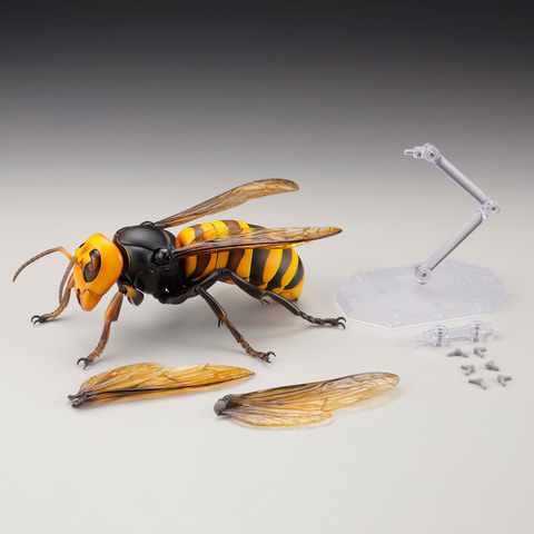 宙を舞う最凶昆虫！ フィギュア「REVO GEO オオスズメバチ」9月18日に