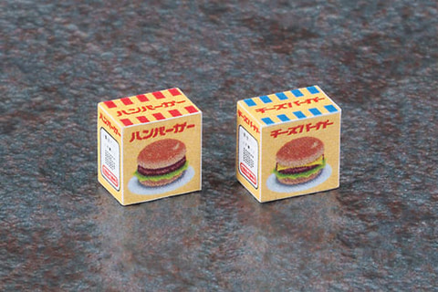 昭和の風景がよみがえる。プラモデル「レトロ自販機（ハンバーガー