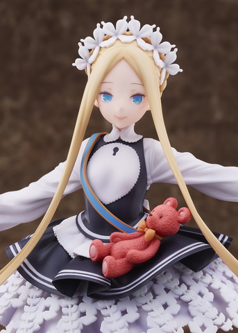 新品 FGO フォーリナー/葛飾北斎&アビゲイル 英霊祭装ver. フィギュア FGO」アビゲイル＆葛飾北斎、スラッと美脚や透き通った瞳に