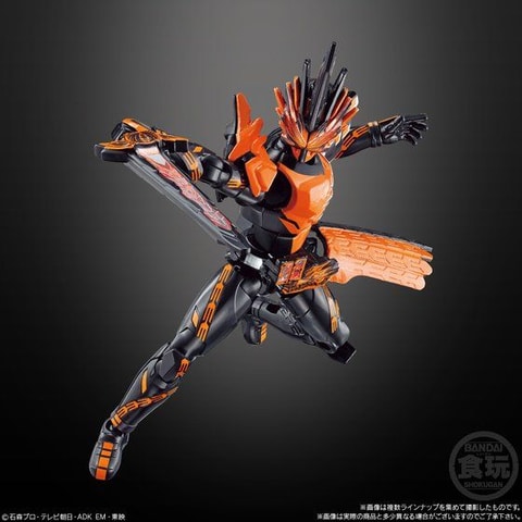 仮面ライダーゼロワン・セイバー フィギュアセット 51AxA2N7SdL._UF350,350_QL50_.jpg