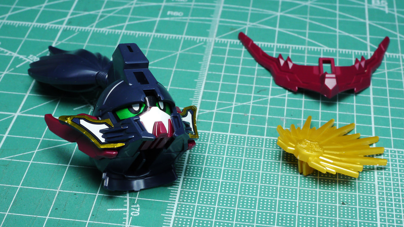 組み上がるとすさまじいまでの情報量です。すなおにカッコイイと思える造形!