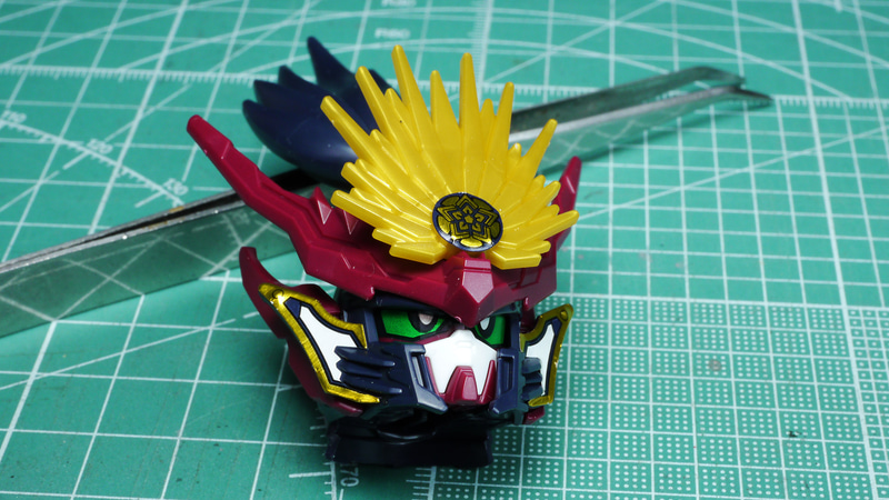 組み上がるとすさまじいまでの情報量です。すなおにカッコイイと思える造形!