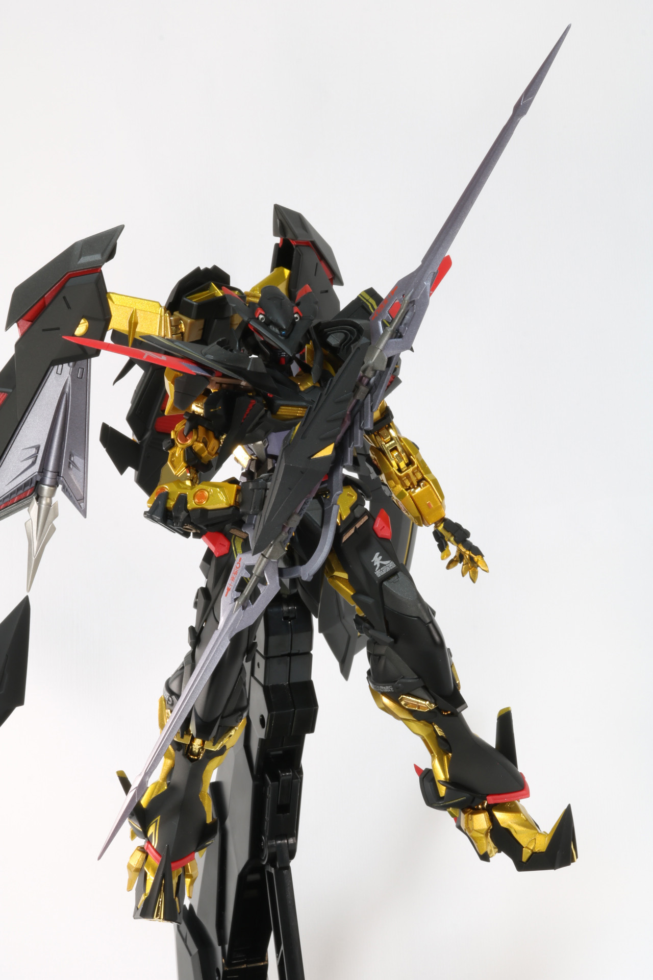 「トツカノツルギジョイント」でより大振りの剣に