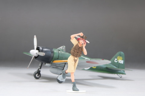 未組立 1/18 ELITE FORCE WWII ZEROFIGHTER 零戦