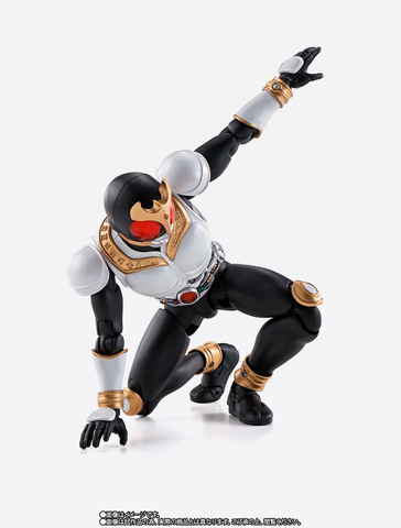 白い4号！「S.H.Figuarts（真骨彫製法）仮面ライダークウガ