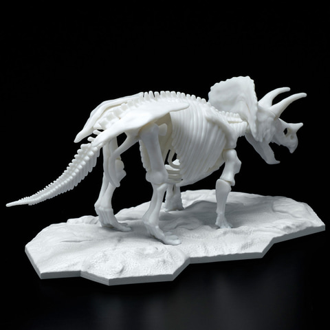 BANDAI SPIRITS、新素材LIMEX採用の恐竜骨格プラモデルシリーズ
