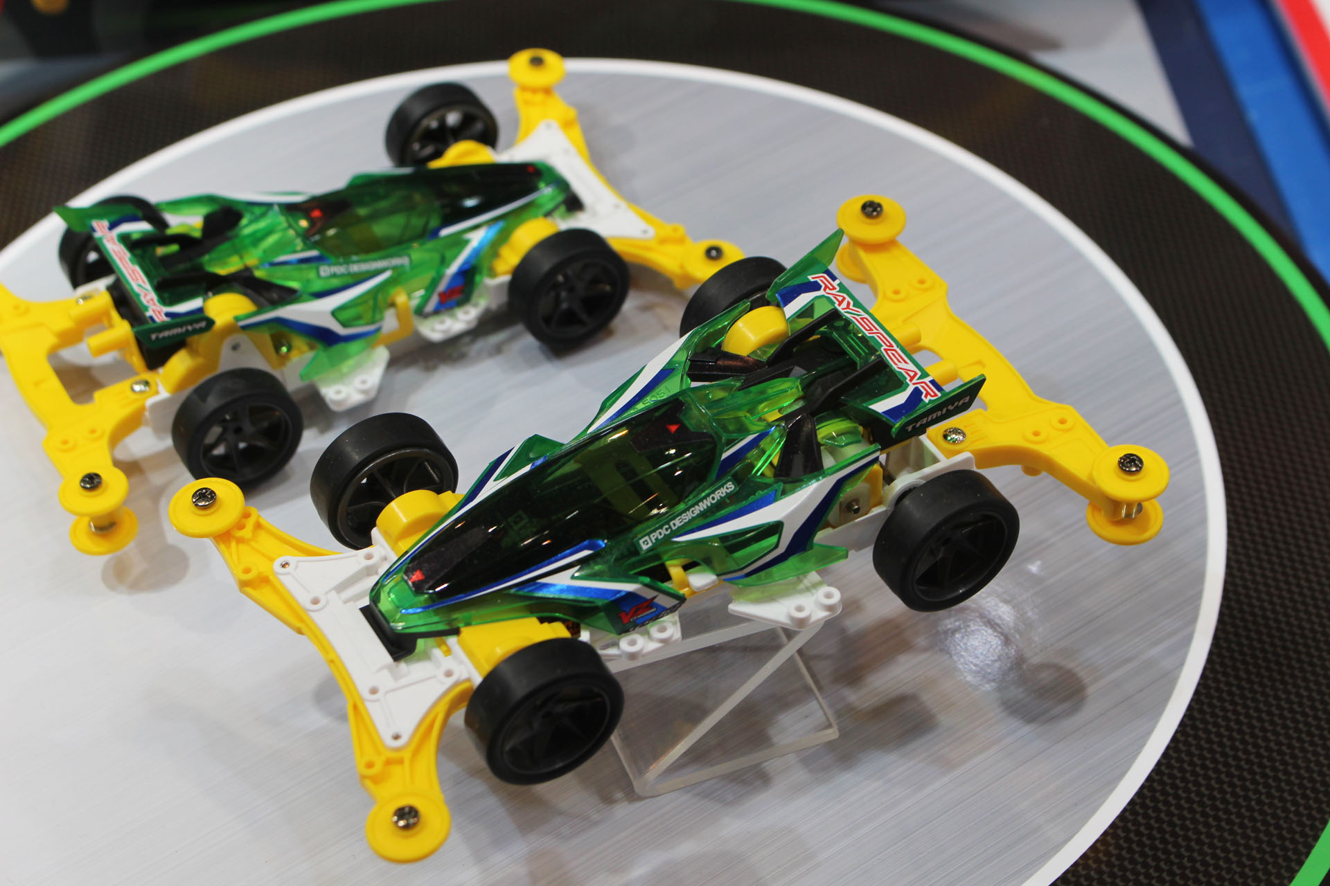 「レーサーミニ四駆シリーズNo.99 レイスピアー（VZシャーシ）」。7月発売予定、価格は1,320円（税込）