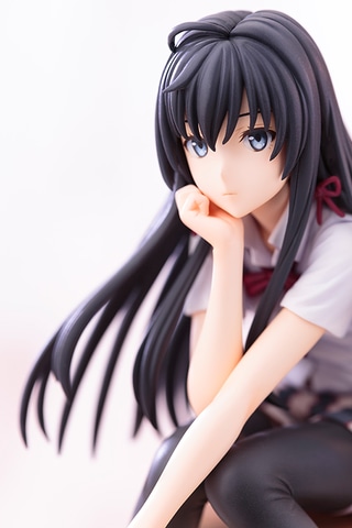 俺ガイル」より「由比ヶ浜 結衣」＆「雪ノ下 雪乃」1/8フィギュアが