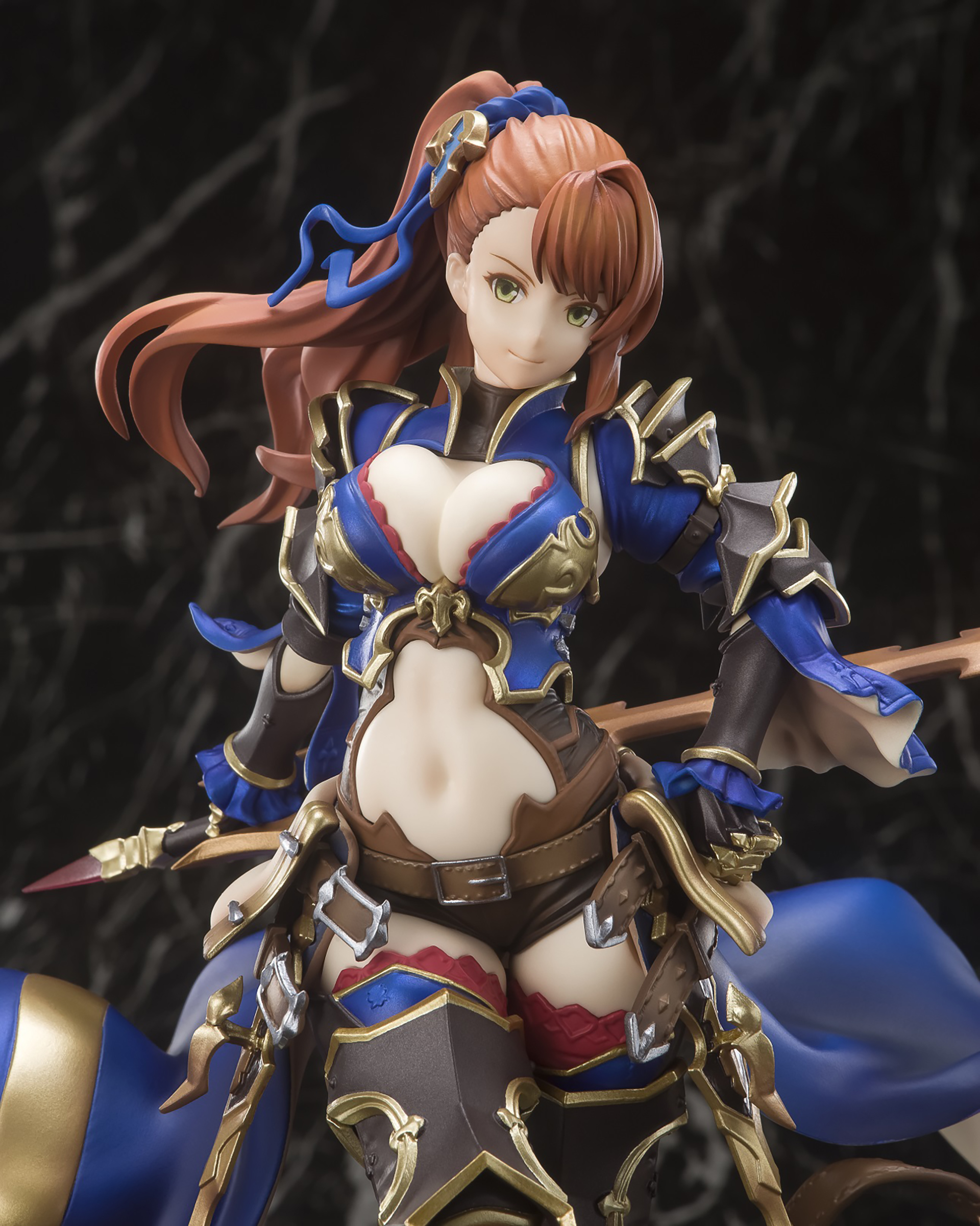 イラストをトレースしただけでは、キャラクターの持つ本来のイメージを再現することはできない