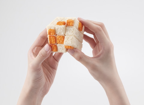 専用ページ！赤いきつね ルービックキューブ 東洋水産×「ルービックキューブ」コラボ第2弾！「赤いきつねきゅ