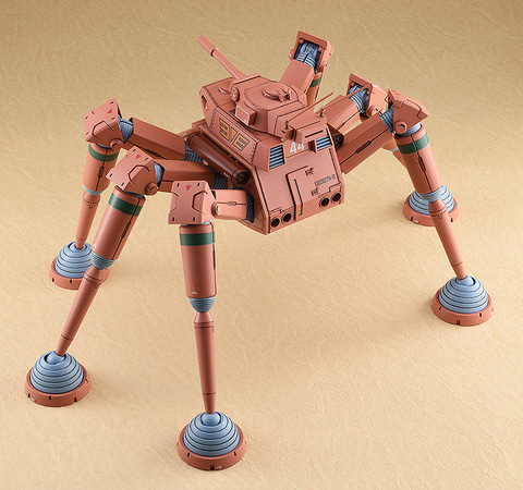 太陽の牙ダグラム」より6つの脚を持つデザートガンナーのプラモデルが