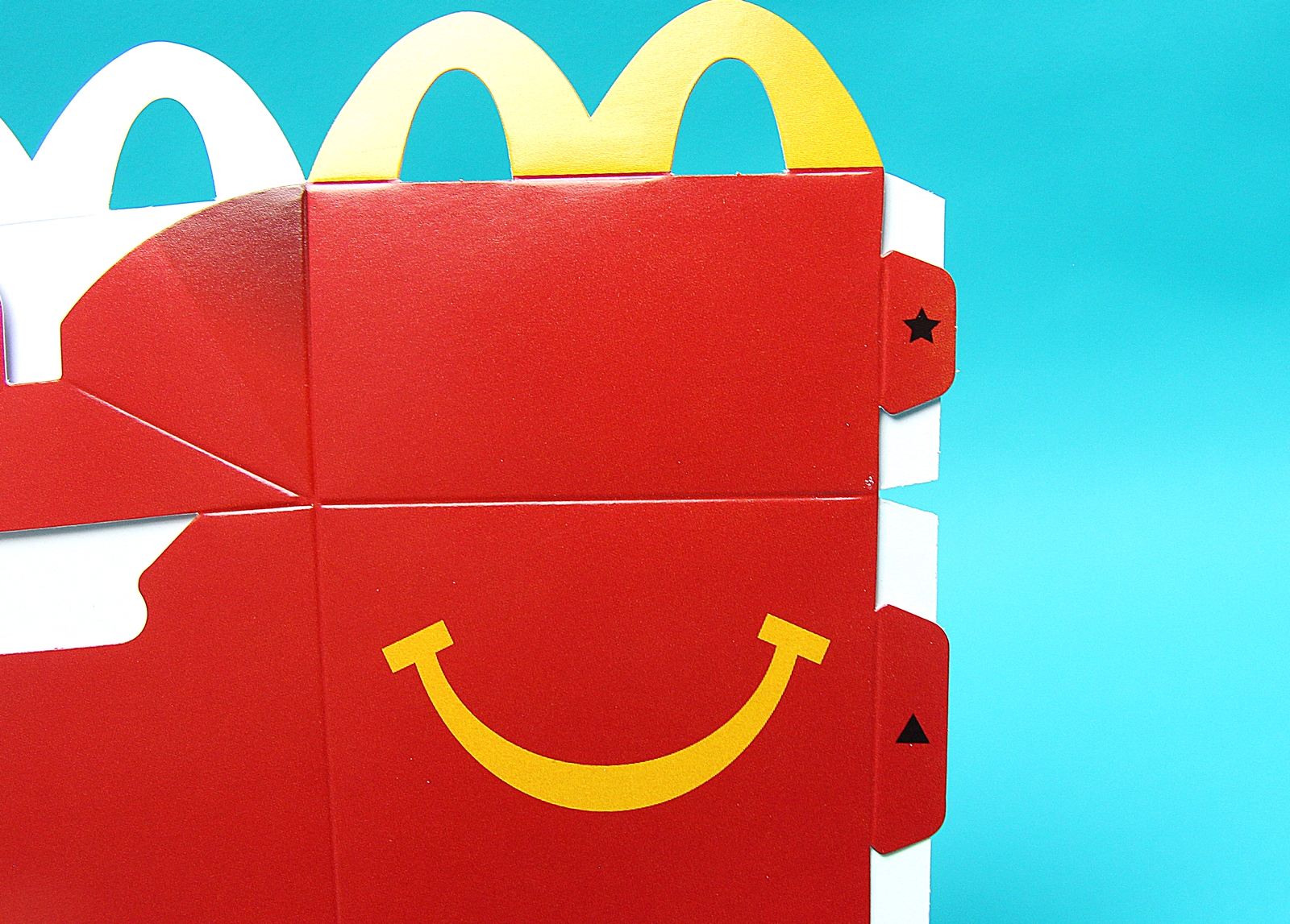 基本は説明書の通りに組み立てていく