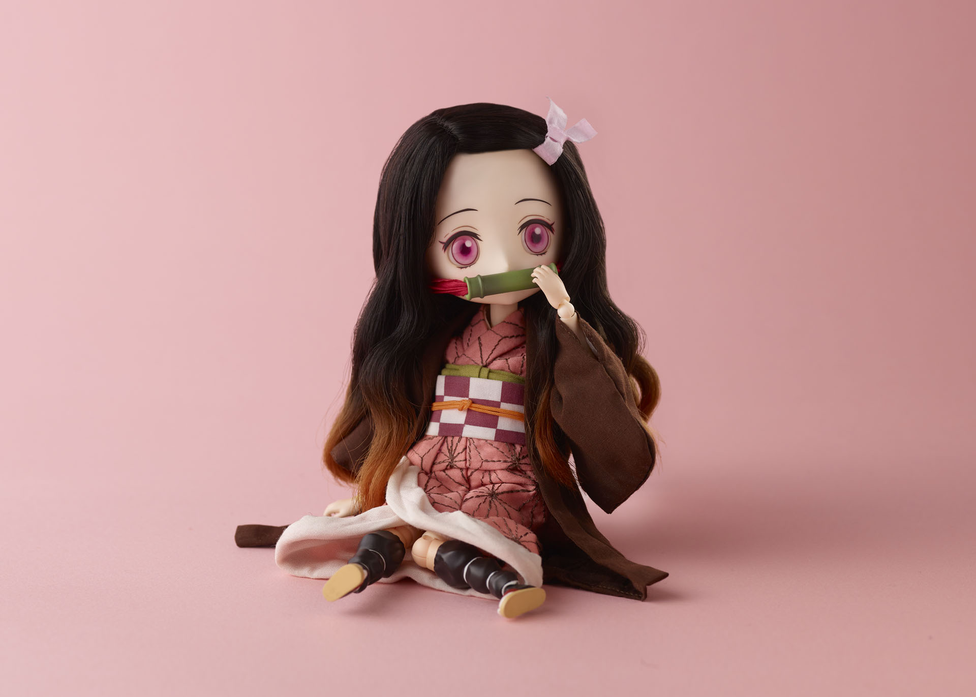 素体は「Harmonia」シリーズで共有だが、可動フィギュアの関節をフィードバックしている。いろいろなポーズを取らせ、そのポーズで固定できる。ポーズを取らせて飾ることができるのは、「Harmonia」シリーズの特徴と言える