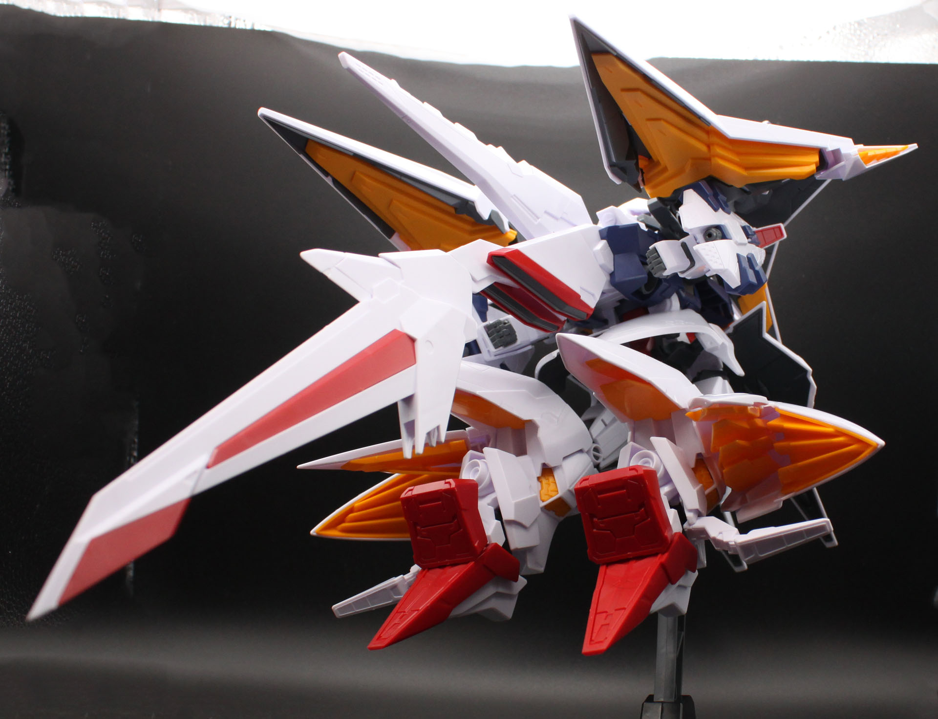 しかもこのペーネロペー、フライト・フォームに変形します。うーん！　自分なりに色を付け加えた場合、両形態でバッチリ合う感じになるのだろうか