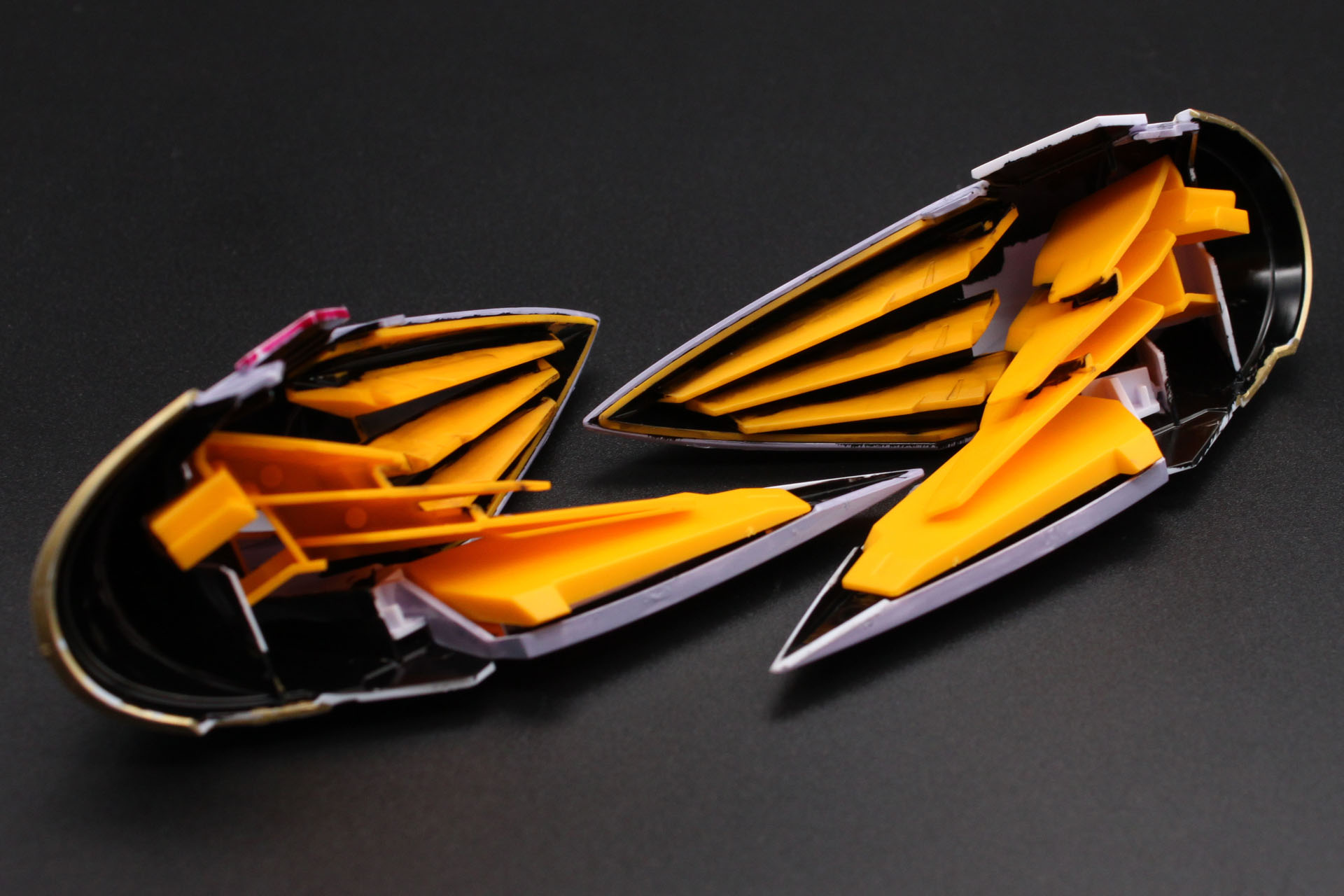 脚部のユニット。今回の部分塗装のキモだったかなあと。