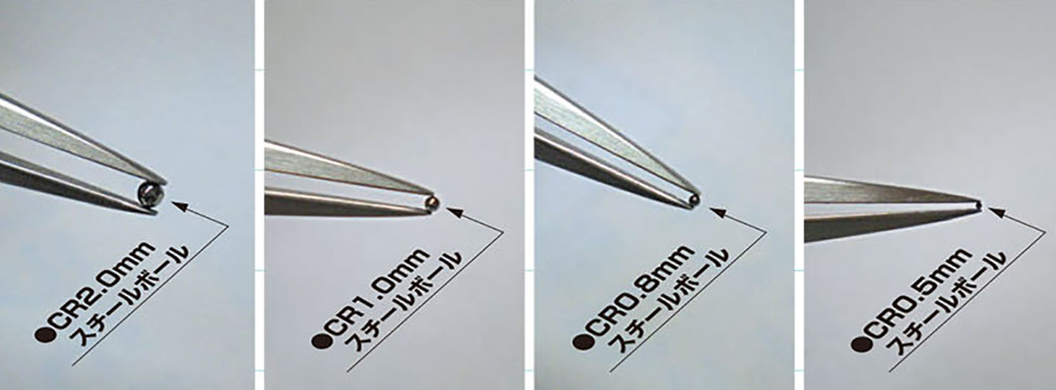 クロームスチールボールを安定して保持が可能。左より、2.0mm/1.0mm/0.8mm/0.5mm