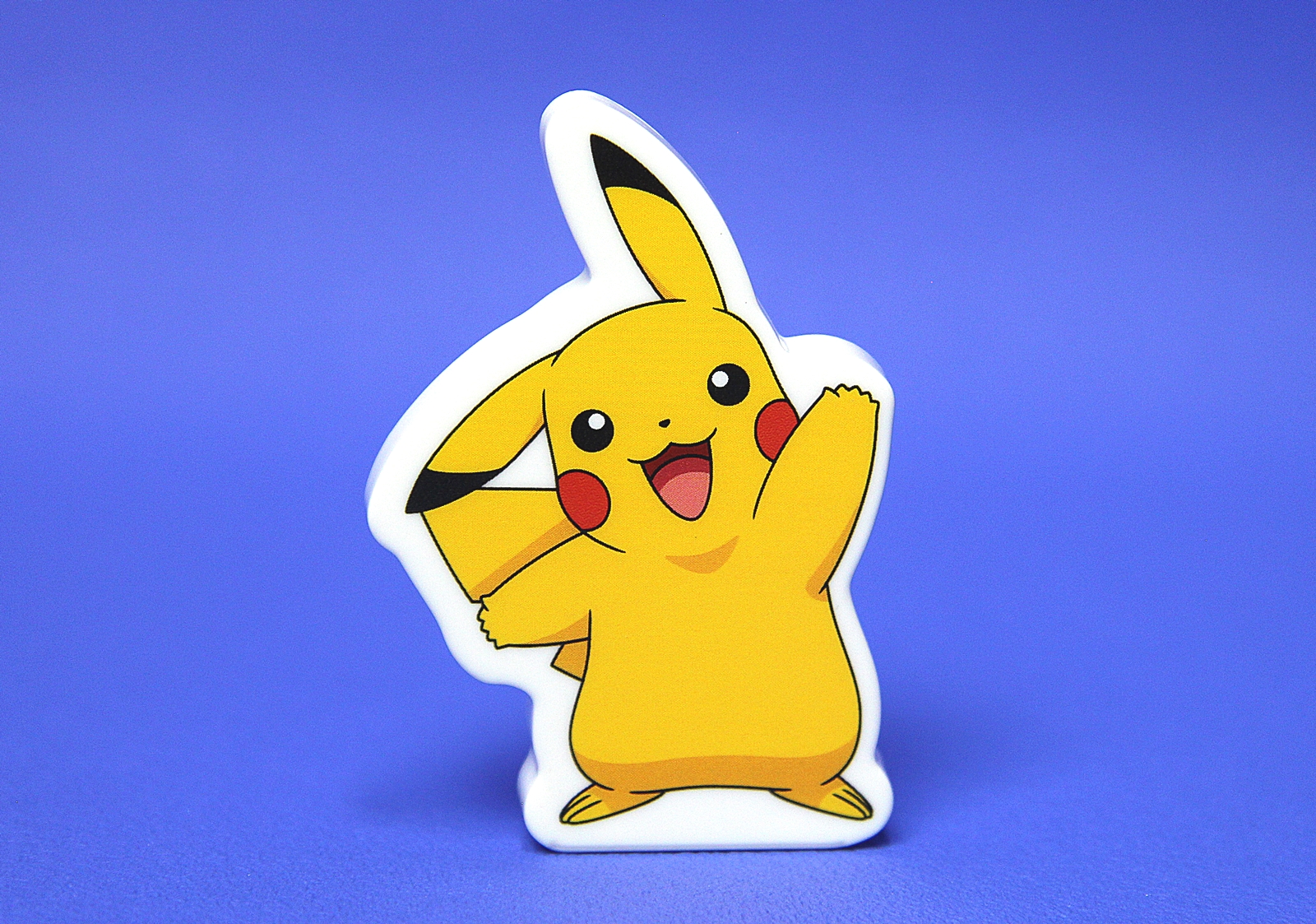 ピカチュウのコマは自立するよう、底が出っ張っている
