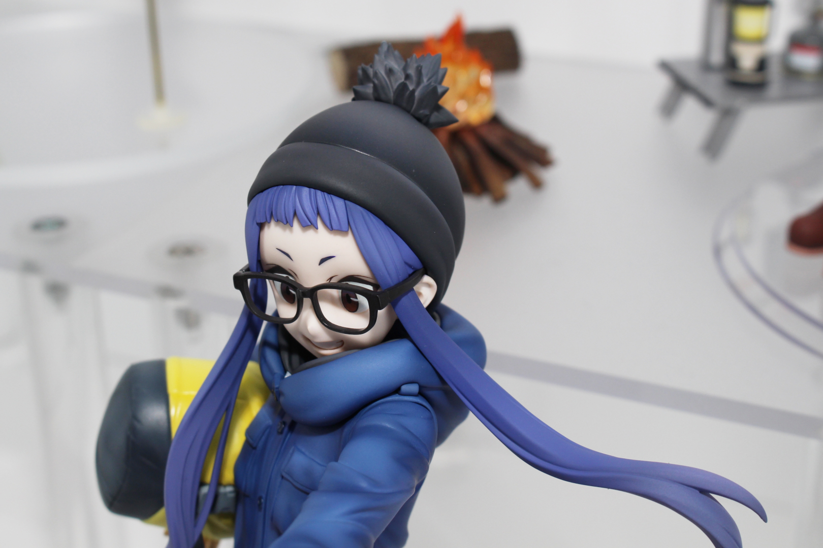 メガネはもちろん別パーツで再現。髪の毛には動きが感じられる