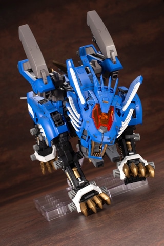 コトブキヤ HMMゾイドジェノザウラー 初期版ブレードライガー