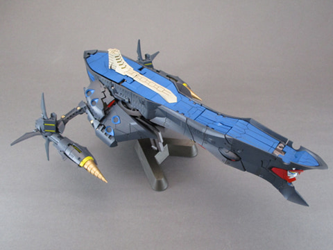 戦艦形態からガンメン形態への変形が可能 大完全変形 超銀河グレンラガン が22年2月に発売予定 Hobby Watch