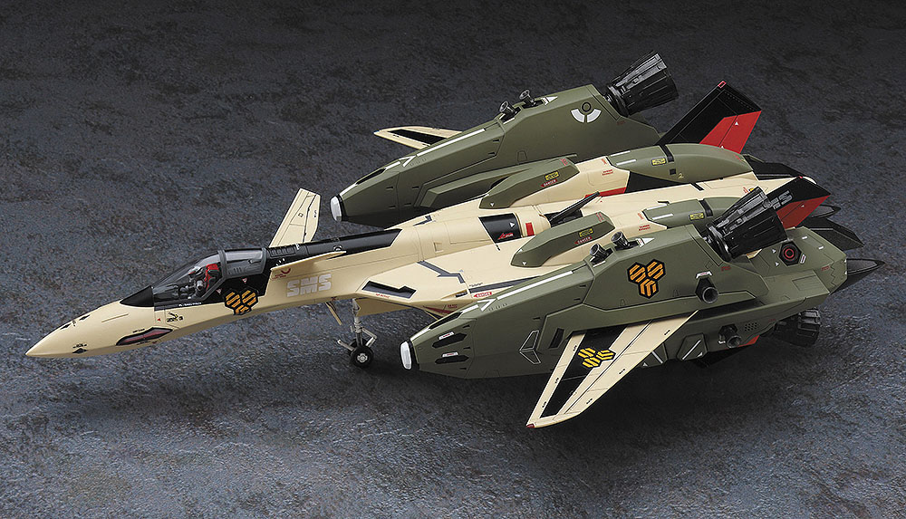 機体各所にS.M.Sのマーキングを施している