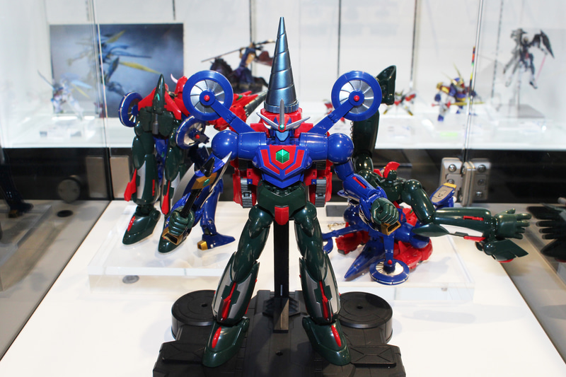 「超合金魂 GX-96 ゲッターロボ號」。9月発売予定、価格は25,300円（税込）
