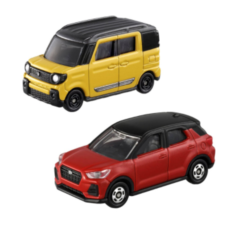 50台のトミカがセットに！ 「ゆるっとキャンプに出かけたい50台セット