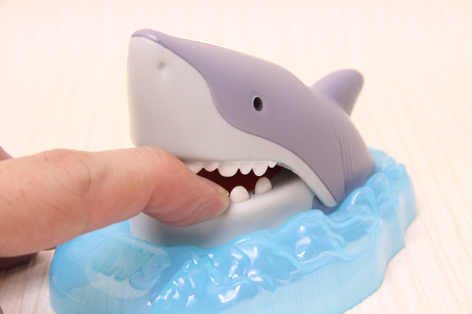 あっ噛まれた！ 痛くはないけどビックリする