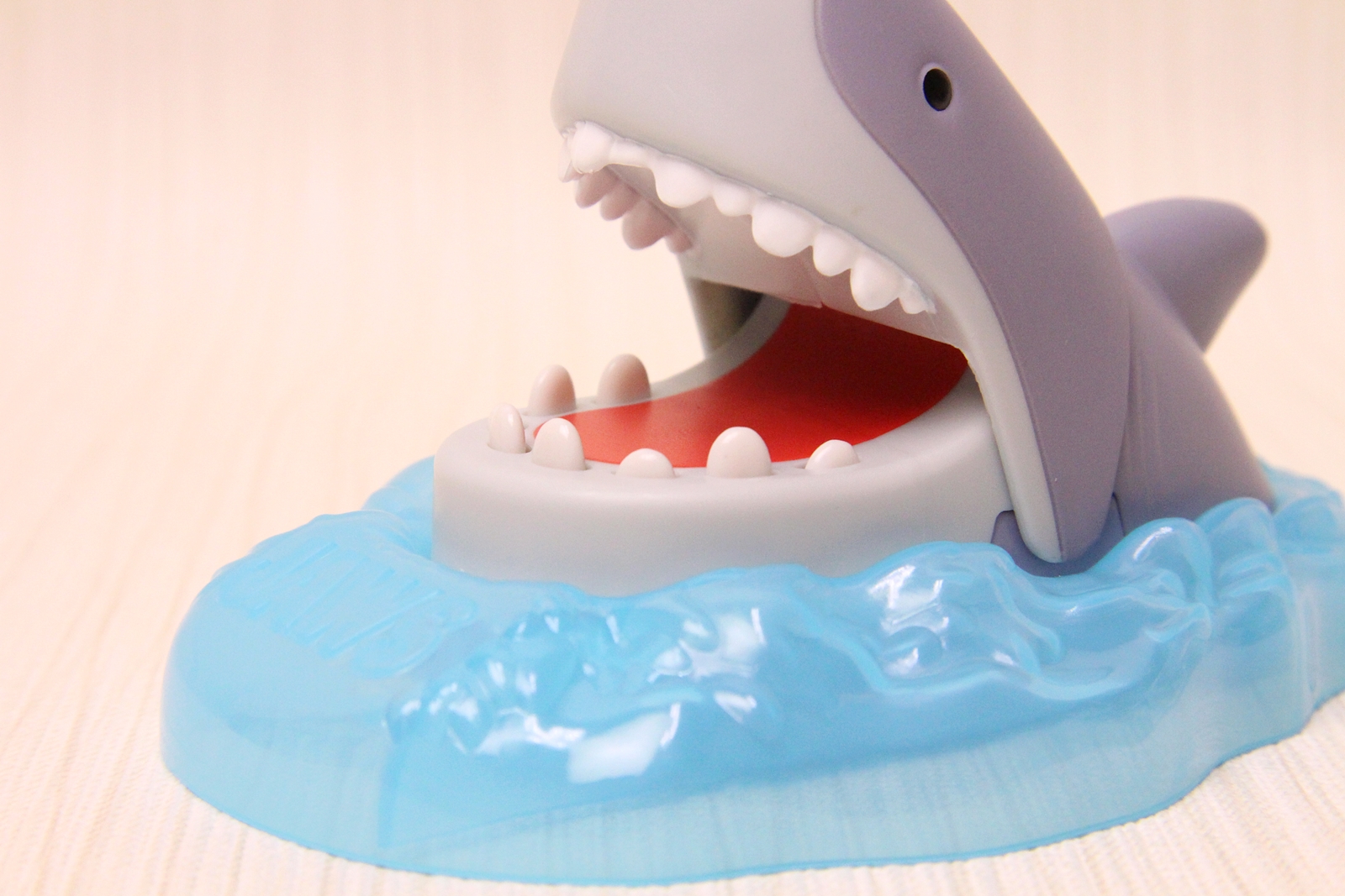 口が閉じてしまう歯は噛まれるたびに変化する