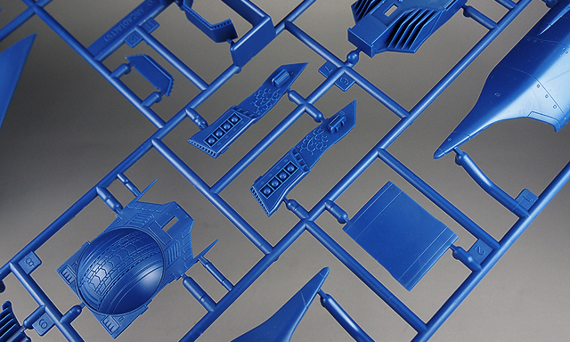 パッケージイラストは加藤直之氏が担当