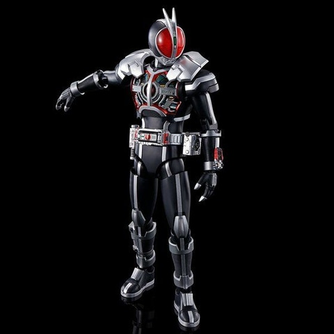 パワーアップ後の姿を忠実に再現した「仮面ライダーファイズ