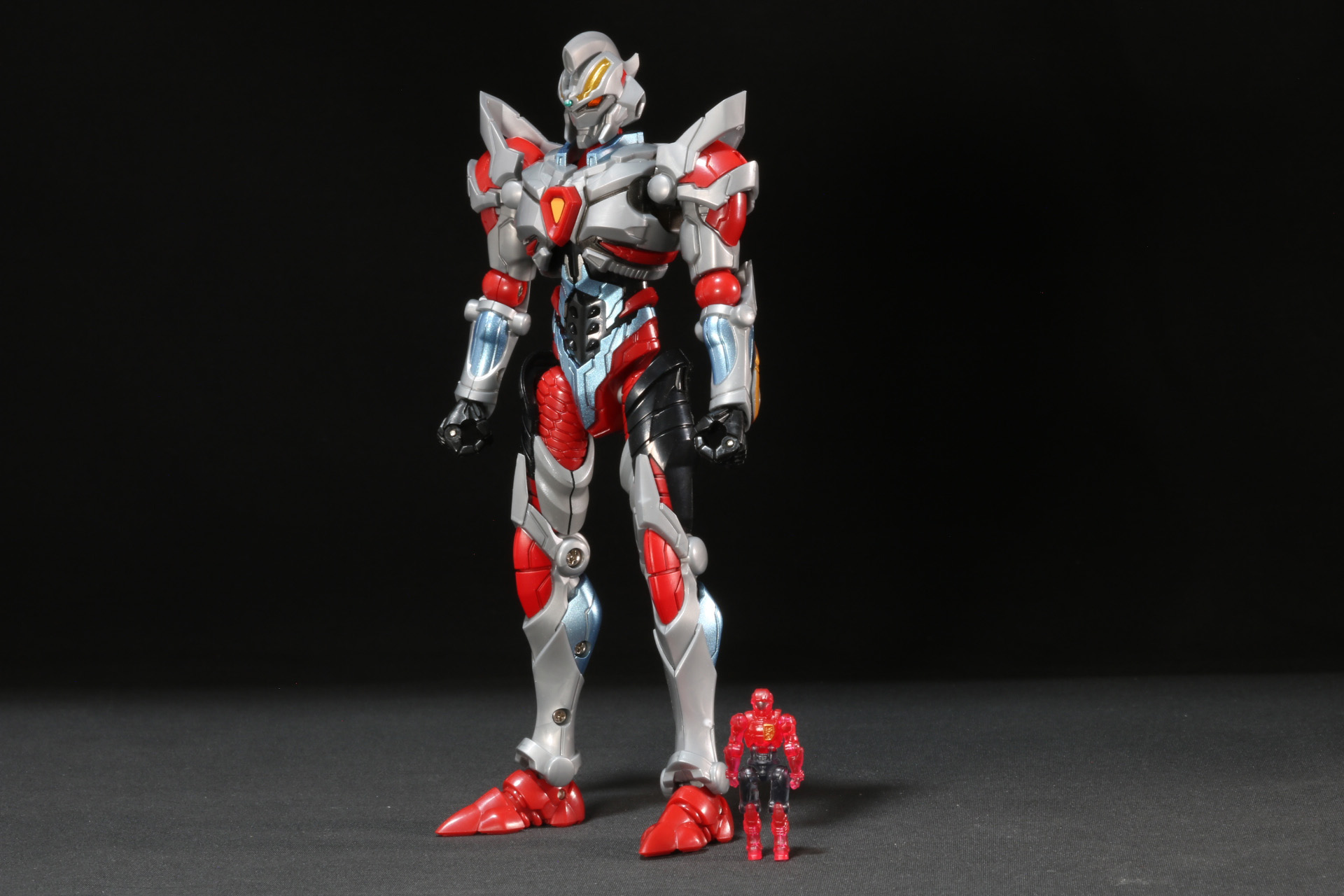 グリッドマンと比較