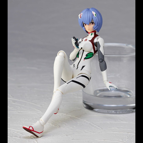 海洋堂、オンラインショップなどで「EVANGELION EVOLUTION EV