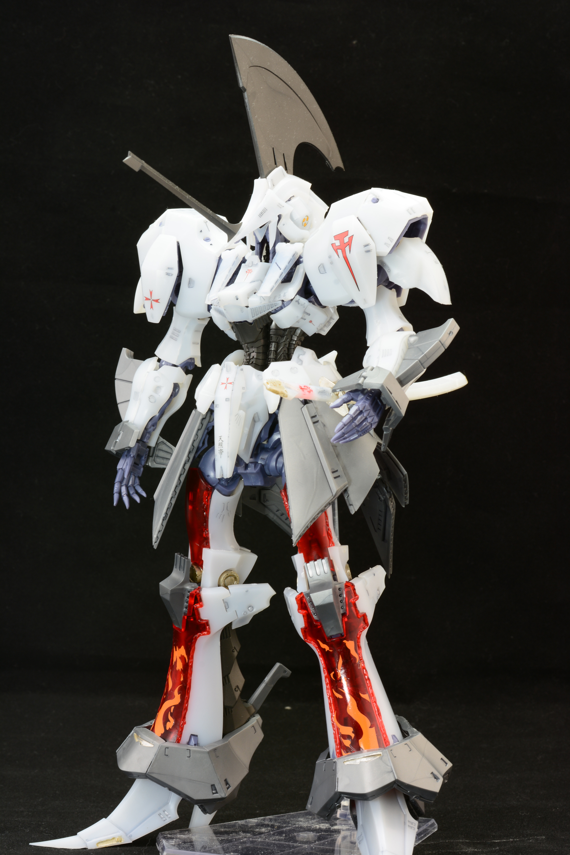 部分塗装とスミ入れだけでもここまで組み上げることができる