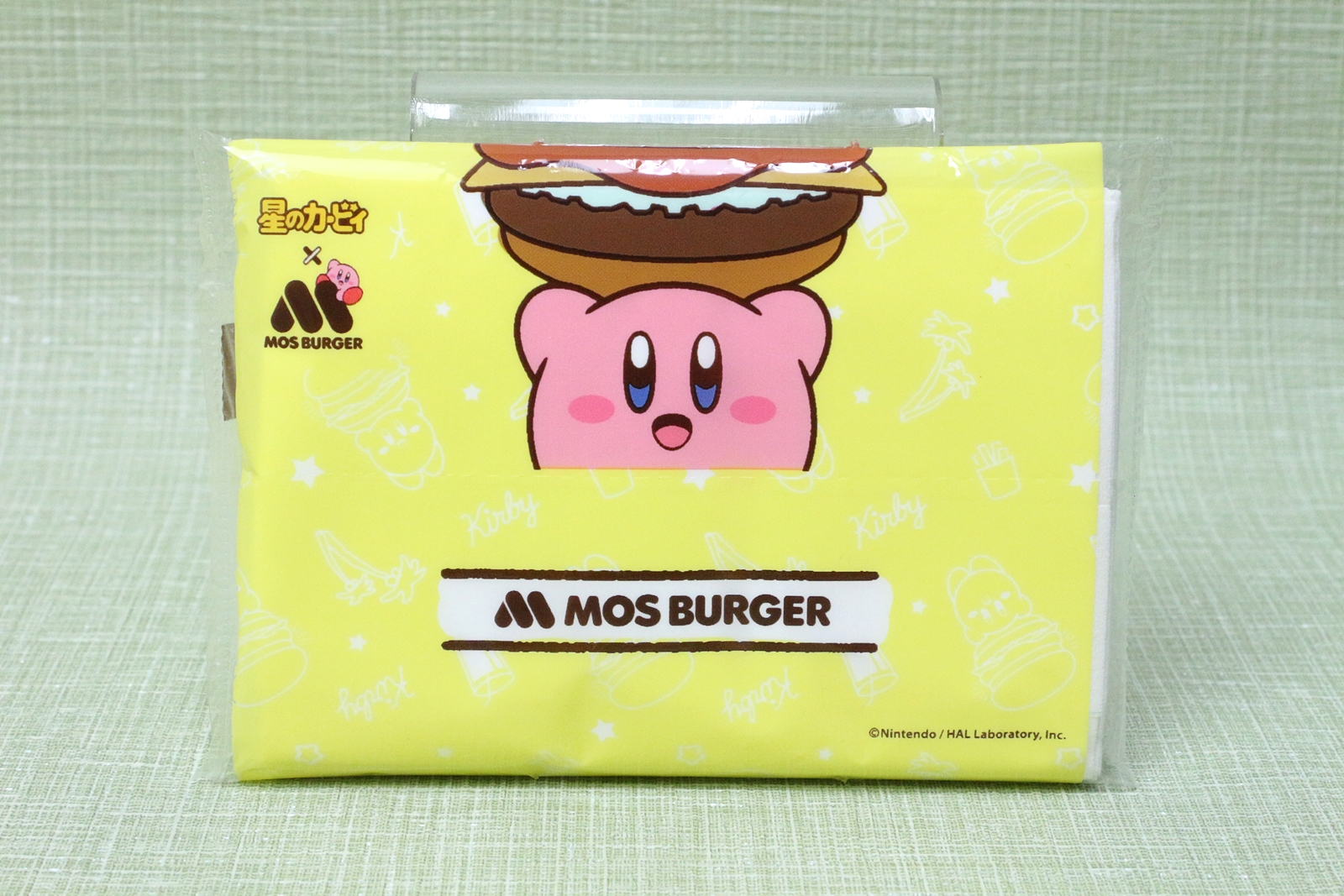 表裏でカービィとワドルディが半分ずつ描かれている。