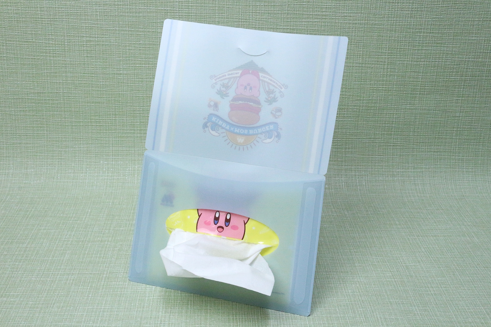 カービィがティッシュを出してくれているように見える……かもしれない