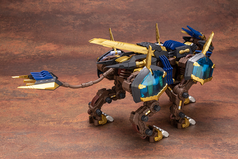 最新ステルス装備を換装した帝国製ライガーゼロがプラモ化。「EZ-054