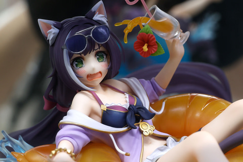 特別企画】【あみあみ展示撮り下ろし】水着姿がまぶしい！「Lucrea