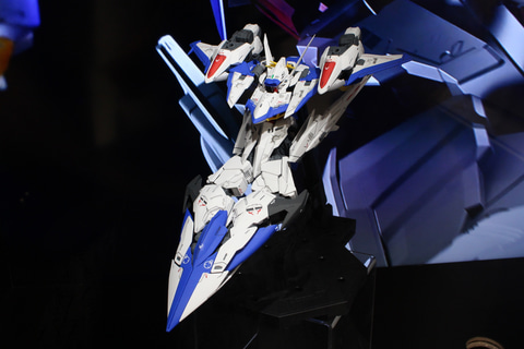 特別企画 ガンダムベース撮り下ろし 機動戦士ガンダムseed Msv Project 始動 第1弾 Mg 1 100 エクリプスガンダム は Ms 形態から飛行形態に変形可能 Hobby Watch 特別企画 ガンダムベース撮り下ろし 機動戦士ガンダムseed Msv Project 始動 第1弾 Mg 1 100 エクリプスガンダム は Ms 形態から飛行形態に変形可能 Hobby Watch