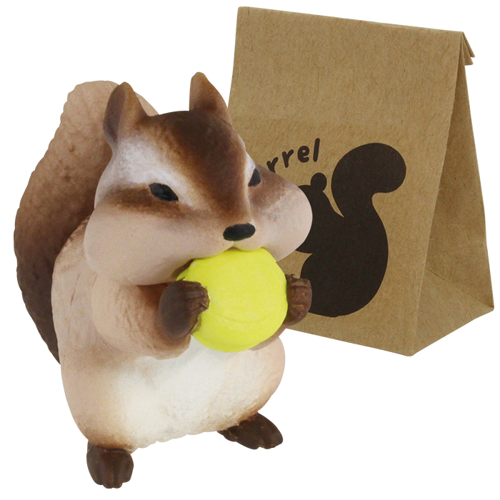 リスとレモンマカロン