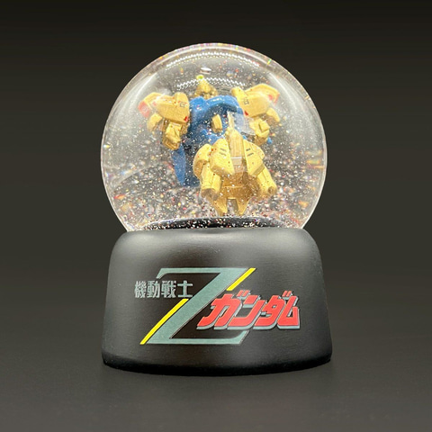 Zガンダム」の名シーンをスノードームで再現。「スノードームG 百式