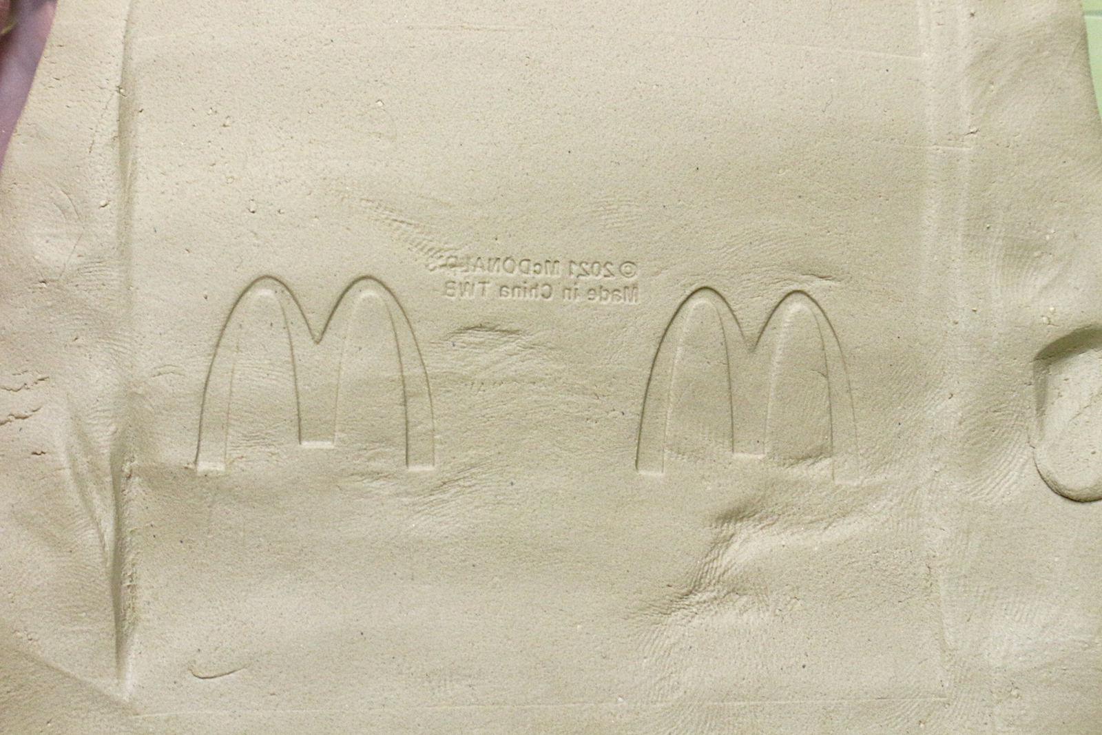 マクドナルドのロゴマークの模様をつけることができた