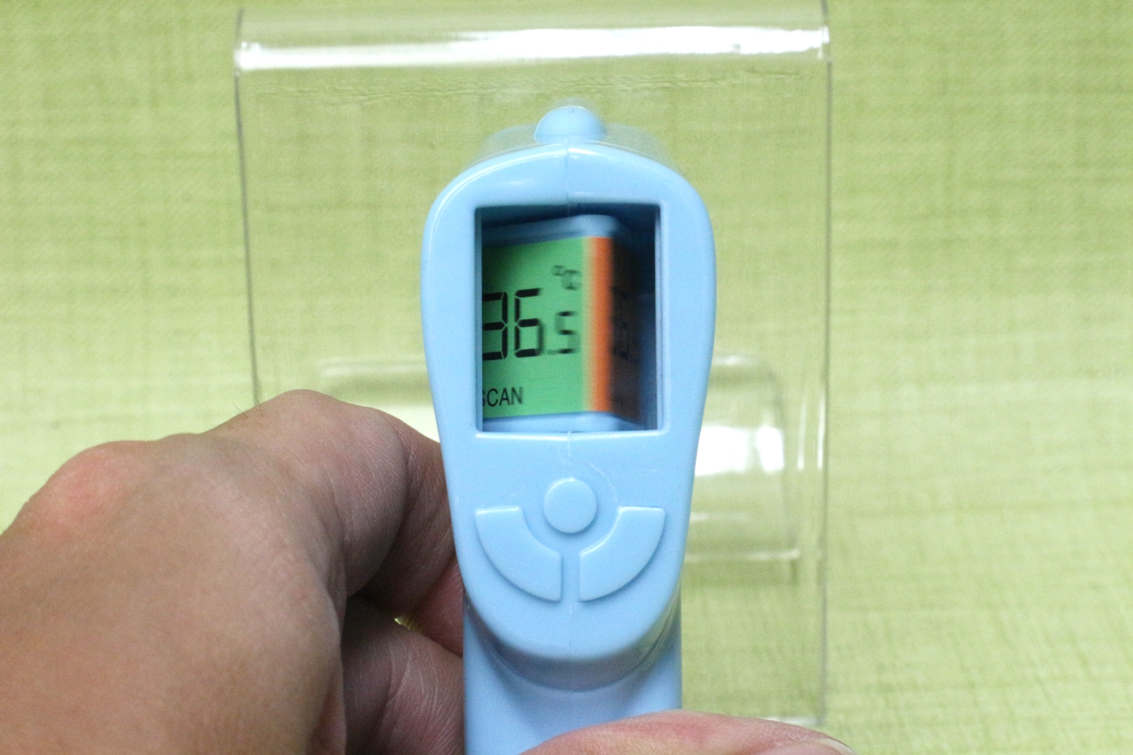 温度表示が回転して……