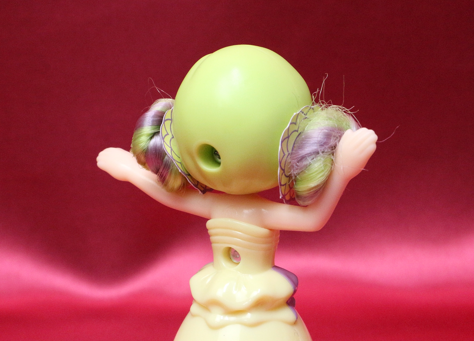 右腕の隙間に髪を通すのが非常に難しい