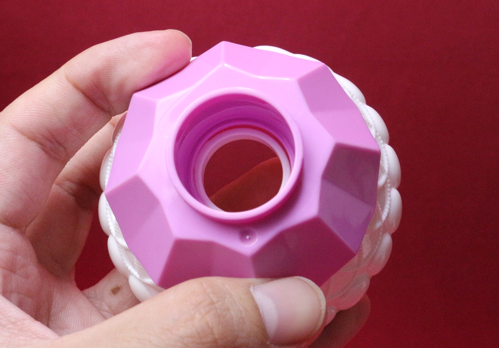 よく見ると突起が2段目まで届いていなかった