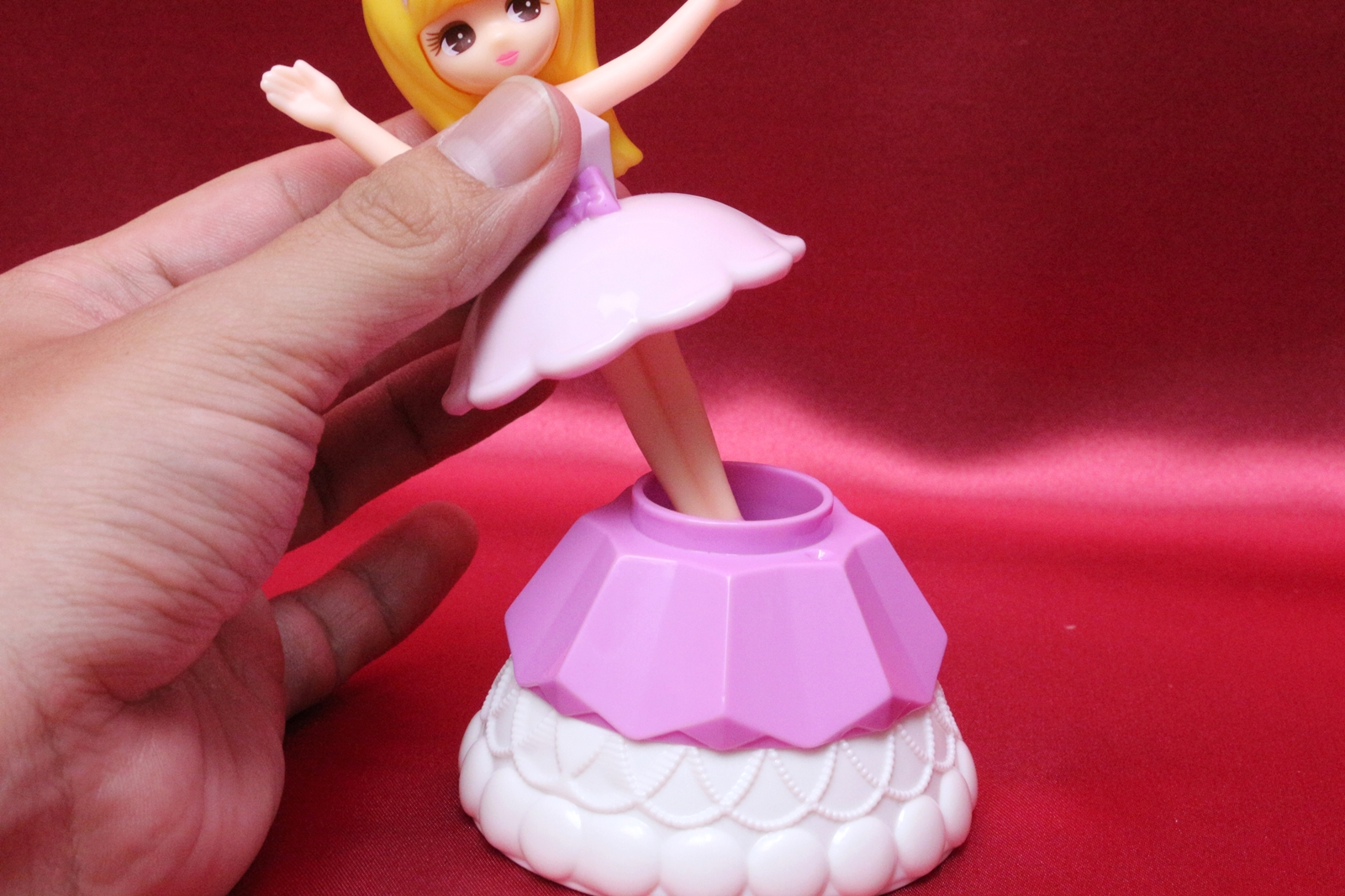 うまく装着できているように見えるが……