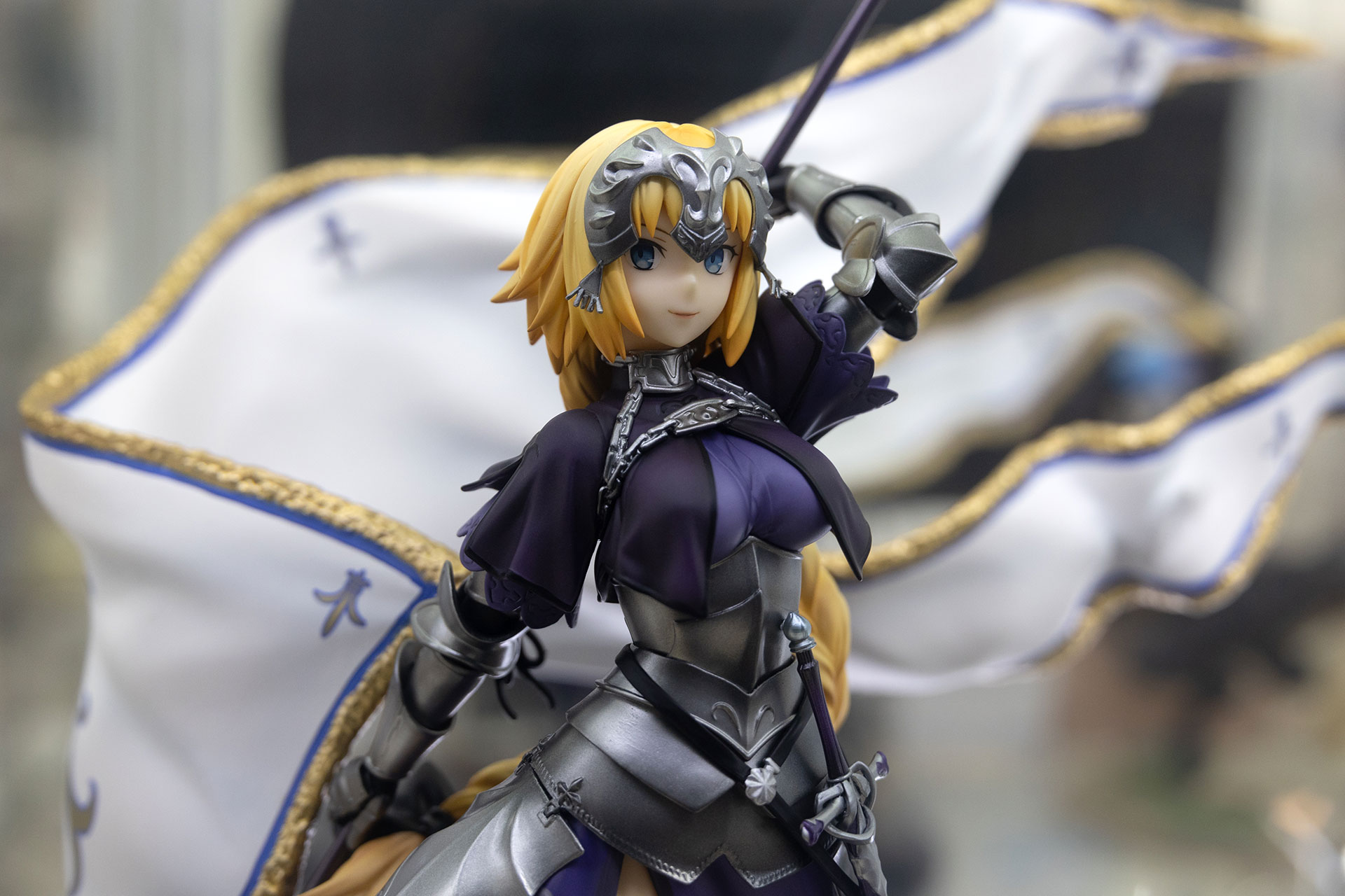 本体も素晴らしいのだが、旗の存在なかなか大きく見栄えがする