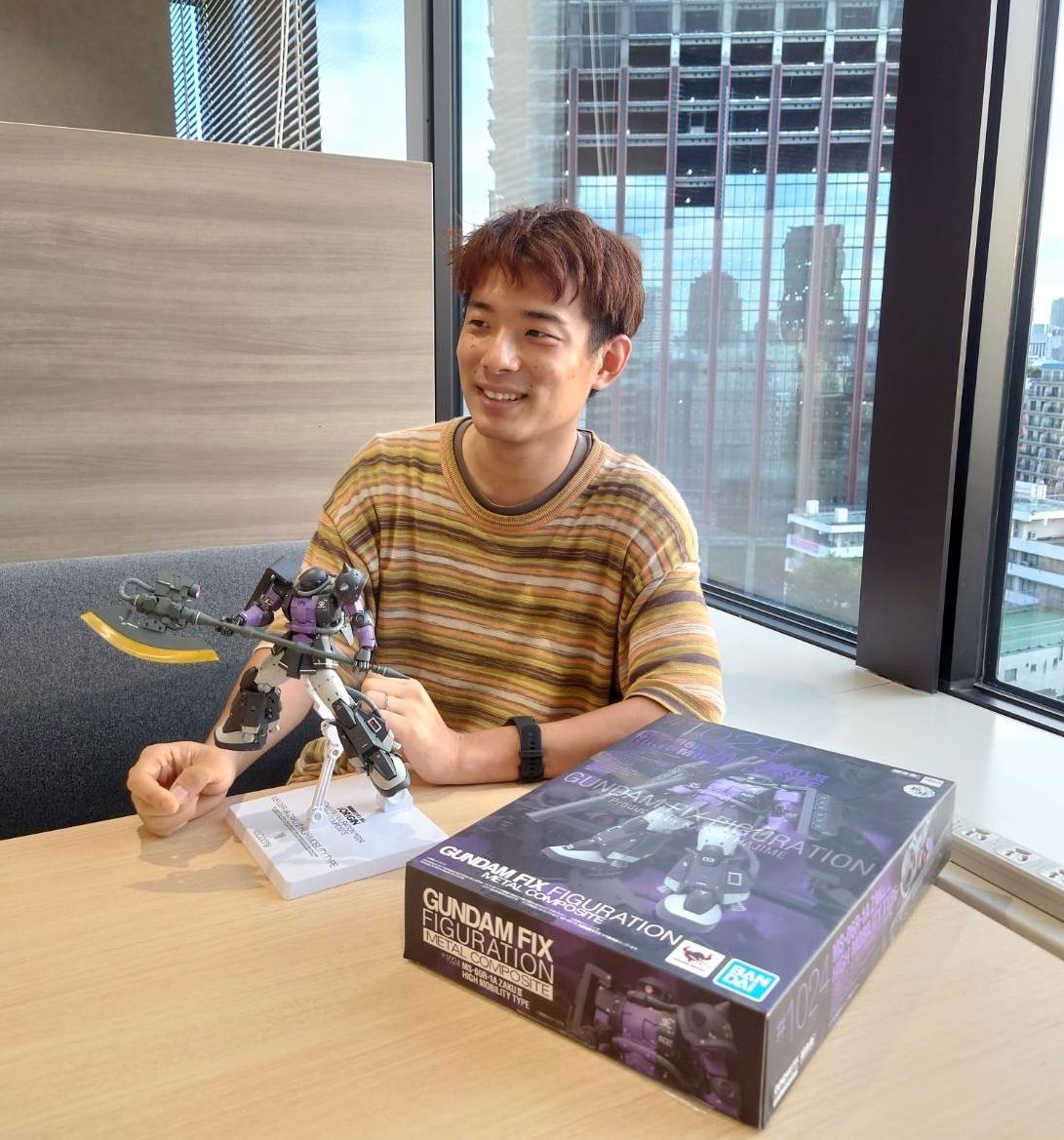 「G.F.F.M.C. 高機動型ザクII」の企画開発担当BANDAI SPIRITSコレクターズ事業部の稲吉太郎氏