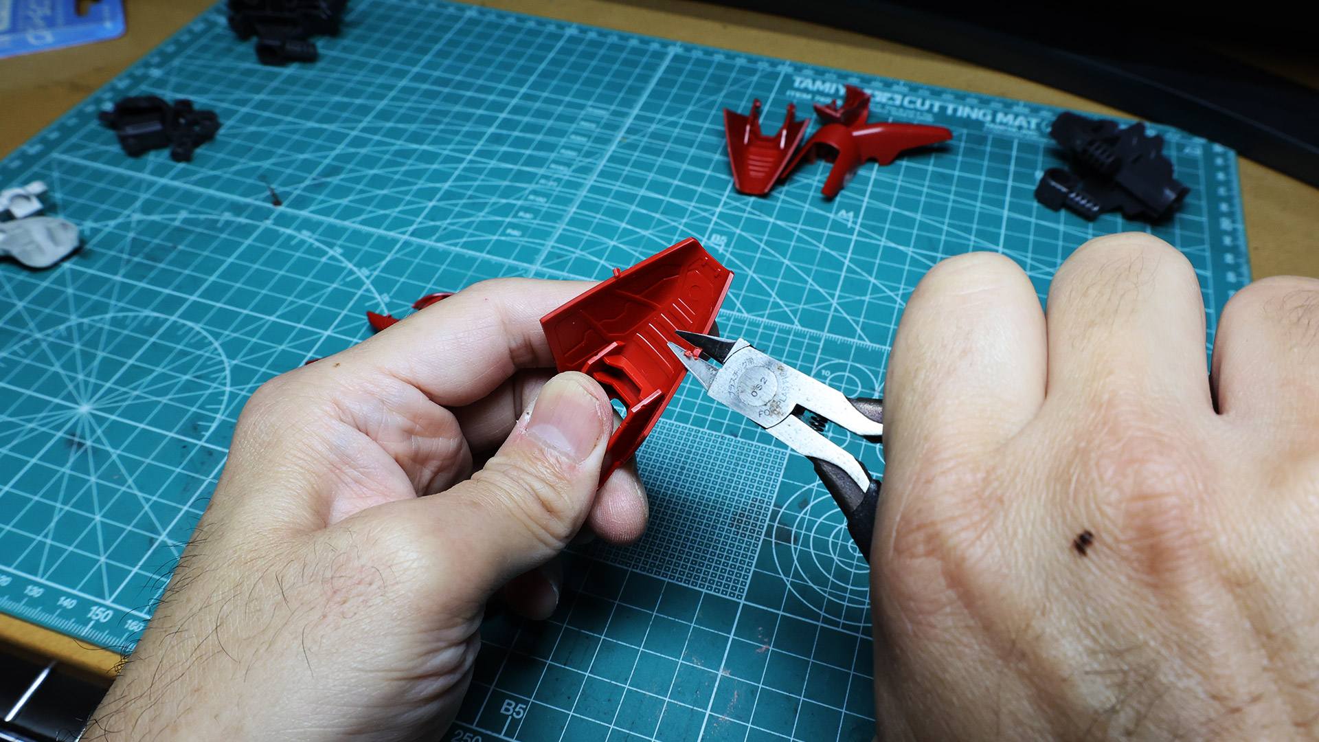 接合面側も切り離して……