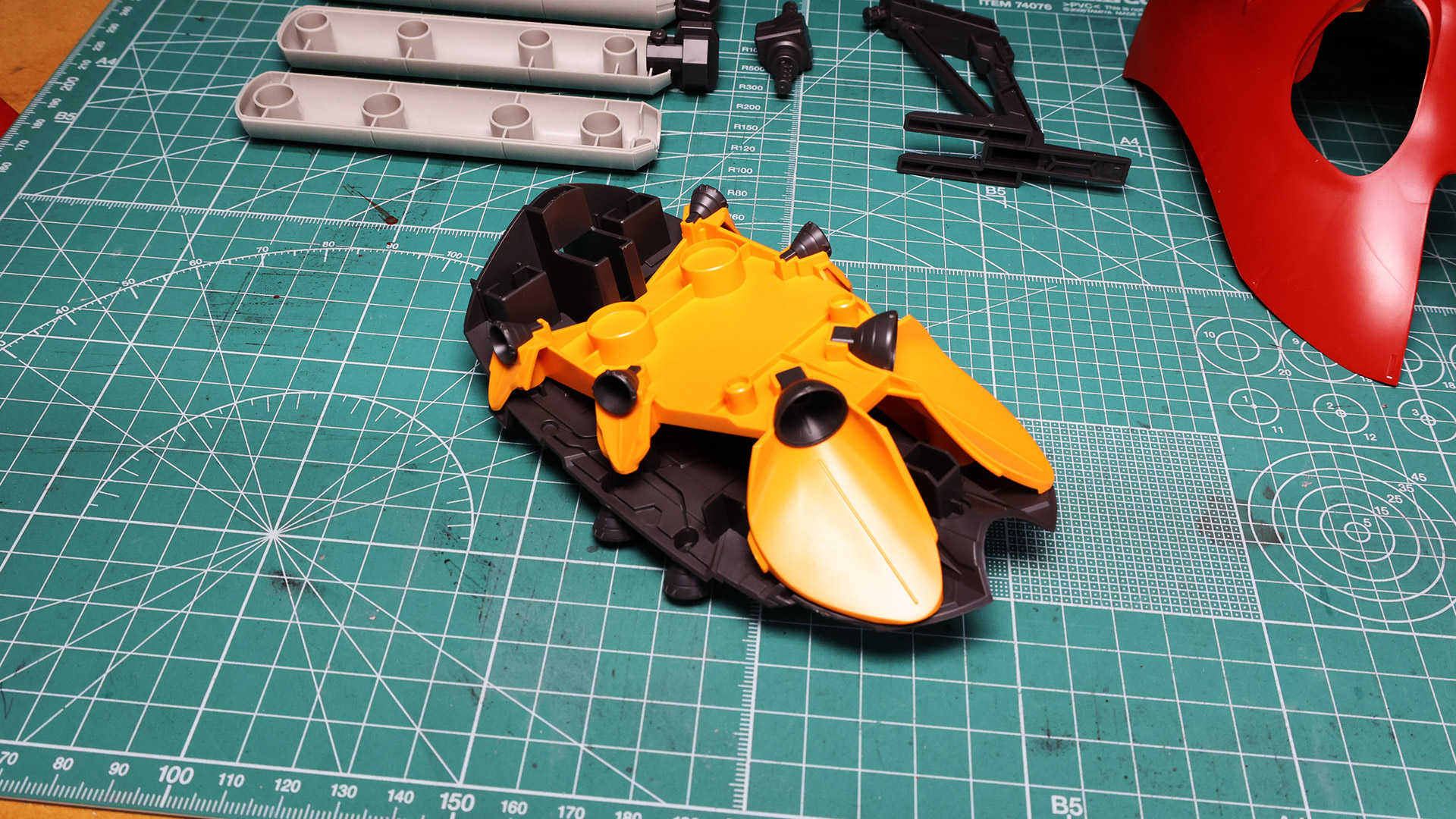 組み上げるとこの密度感！合いもぴったりで気持ちがいい